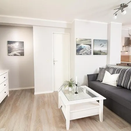 M1 - Apartmenthaus Marienburger Str 4 - Feriendomizil Hollich Apartment